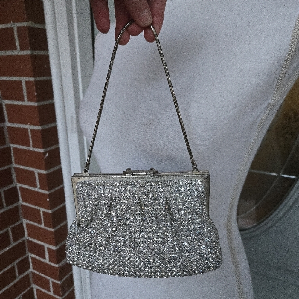 Vintage Crystal Beaded Bag - Picture 4 of 11